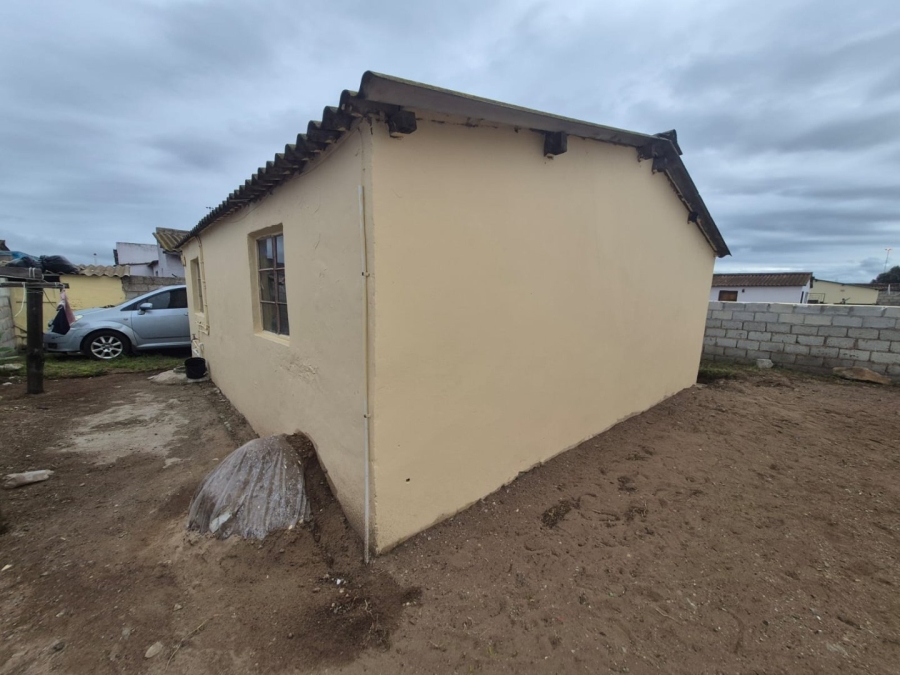 2 Bedroom Property for Sale in Kwazakhele Eastern Cape